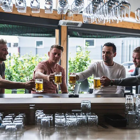 La Siesta Hotel Markovci